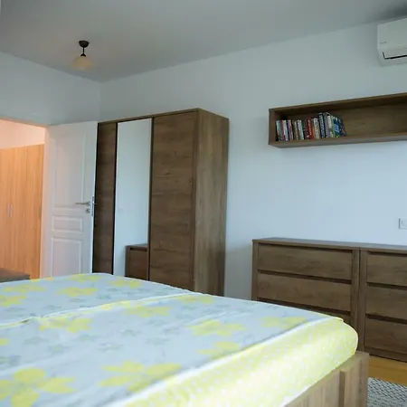 Sonia Saints Constantine and Helena